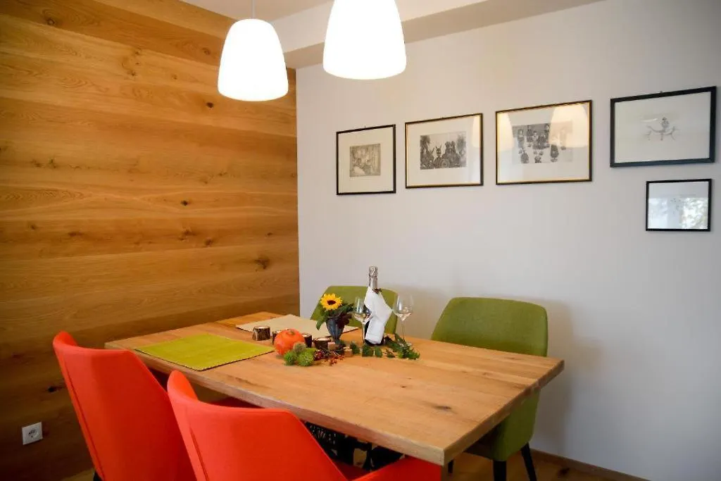 Gerda Wellness Apartment Grinzens 0*,  Rakousko